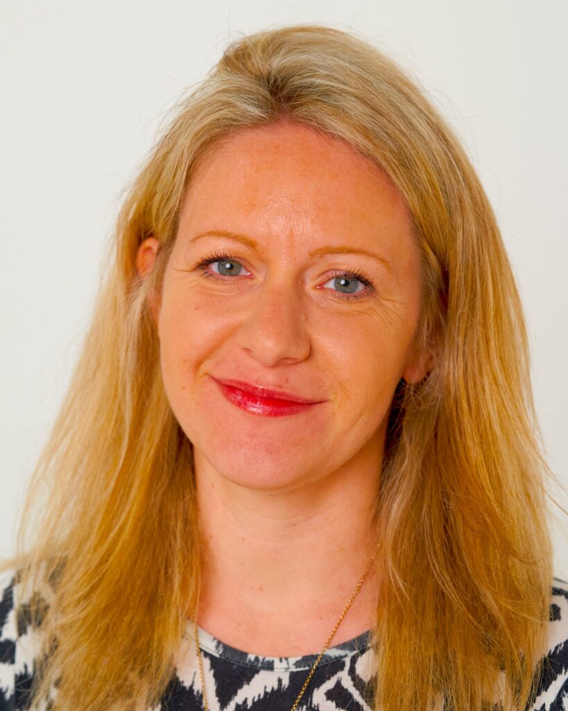 Olivia Walker-Headshots day 47541 copy