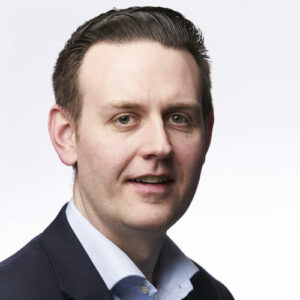 Simon-Plant-500×500